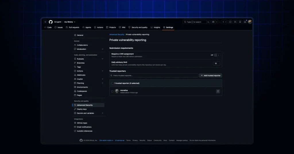 Интерфейс настроек приватного репортинга уязвимостей GitHub с опциями дневных лимитов