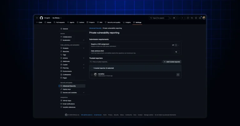 Интерфейс настроек приватного репортинга уязвимостей GitHub с опциями дневных лимитов